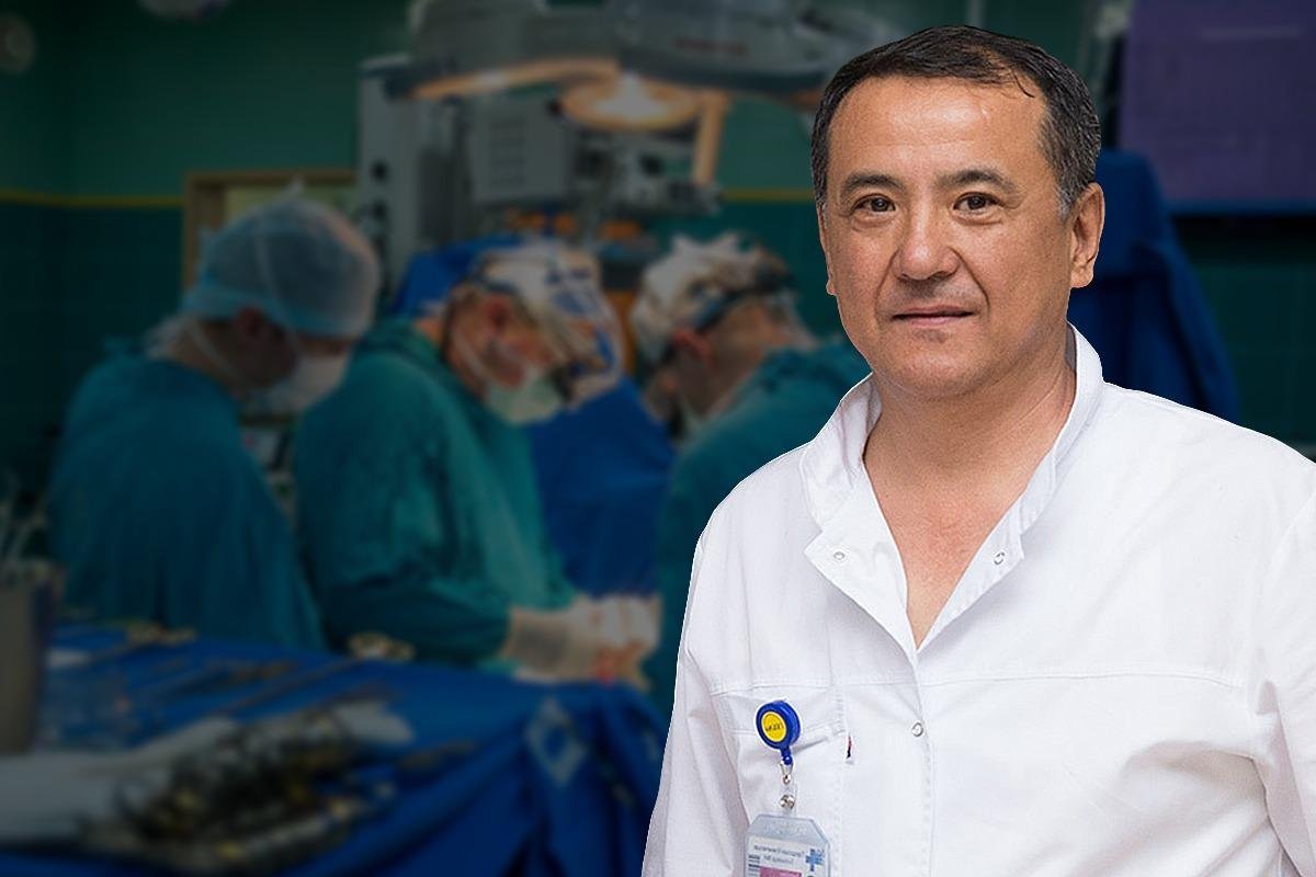 Анам онлайн режимінде жалаңаш порно ұйықтайды