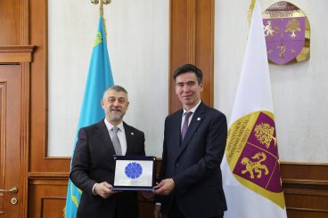 КазНМУ имени С.Д. Асфендиярова и International Vision University  (Северная Македония) договорились о подписании Меморандума о сотрудничестве