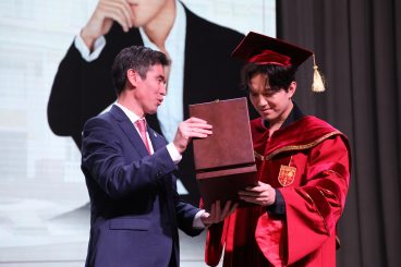 Димашу присудили звание профессора в медицинском университете