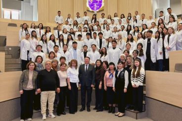 В КазНМУ обсудили, чем дышит Алматы: гостевая лекция руководителя Департамента экологии города Алматы