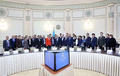 Ректор КазНМУ принял участие во встрече с заместителем акима Алматы Абзалом Нукеновым