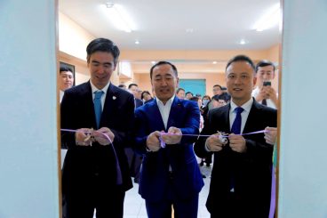 Новый этап развития: в КазНМУ заработала клинико-диагностическая лаборатория