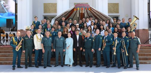 Герои рядом: в КазНМУ прошла встреча с военнослужащими Национальной гвардии