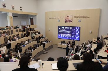На передовой лекарственной безопасности: Школа фармации КазНМУ отметила 75-летие