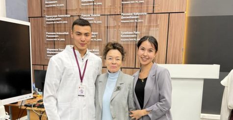 Интерны КазНМУ завоевали дипломы II степени в конкурсе НИРС