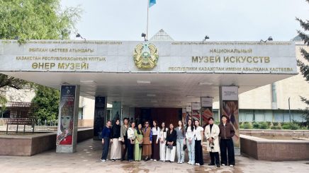 Студенты-медики в мире искусства: наследие Абылхана Кастеева и единство искусства и истории